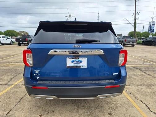 Atlas Blue Metallic 2020 Ford Explorer XLT