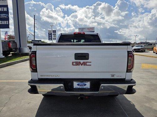 Summit White 2018 GMC Sierra 1500 SLT