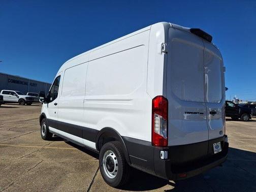 Oxford White 2026 Ford Transit-250 Base