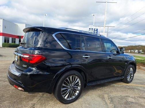 2019 INFINITI QX80 Luxe