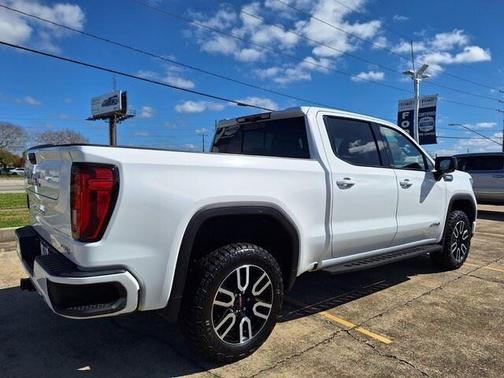2022 GMC Sierra 1500 AT4