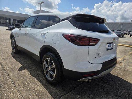 Summit White 2025 Chevrolet Blazer 2LT
