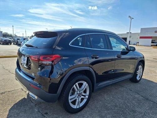2023 Mercedes-Benz GLA 250 Base