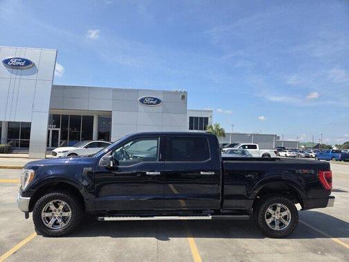 BLUE 2022 Ford F-150 XLT