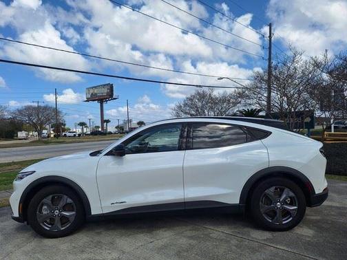 2023 Ford Mustang Mach-E Select