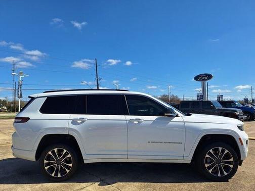 2022 Jeep Grand Cherokee L Overland