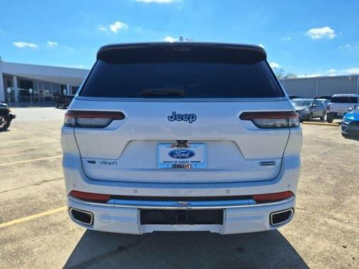 2022 Jeep Grand Cherokee L Overland