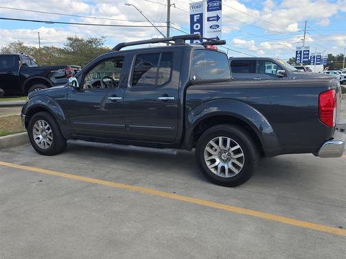 2011 Nissan Frontier SL