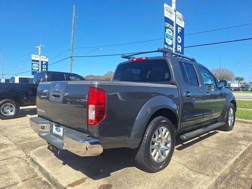 2011 Nissan Frontier SL