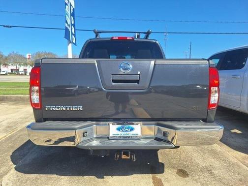 2011 Nissan Frontier SL