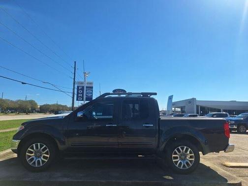 2011 Nissan Frontier SL