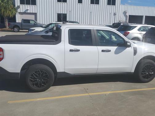 2024 Ford Maverick XL