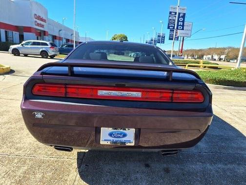 2012 Dodge Challenger SXT