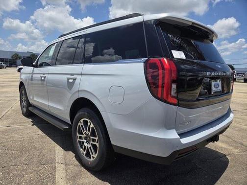 Space Silver Metallic 2026 Ford Expedition Active