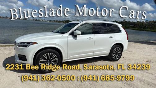 2020 Volvo XC90 T6 Momentum