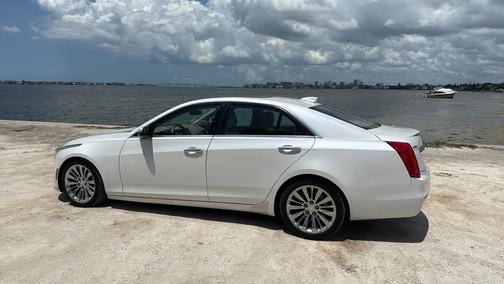 2016 Cadillac CTS 2.0L Turbo Luxury