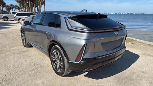 2023 Cadillac LYRIQ Sport