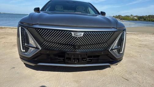 2023 Cadillac LYRIQ Sport