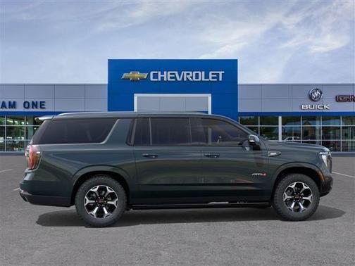 2026 GMC Yukon XL 4WD AT4