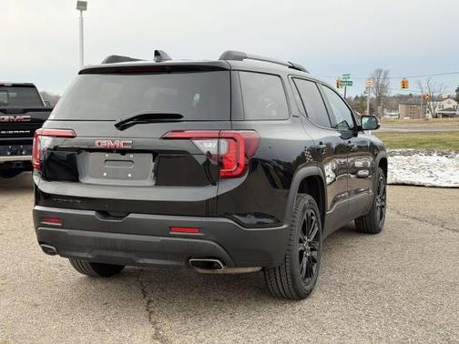 2023 GMC Acadia FWD SLE