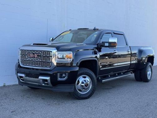Onyx Black 2018 GMC Sierra 3500 Denali