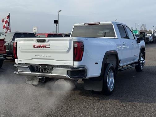 2024 GMC Sierra 3500 SLE