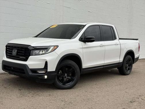 2023 Honda Ridgeline Black