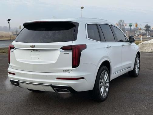 2025 Cadillac XT6 Premium Luxury AWD