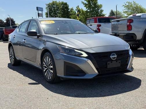 Gun Metallic 2024 Nissan Altima 2.5 SV