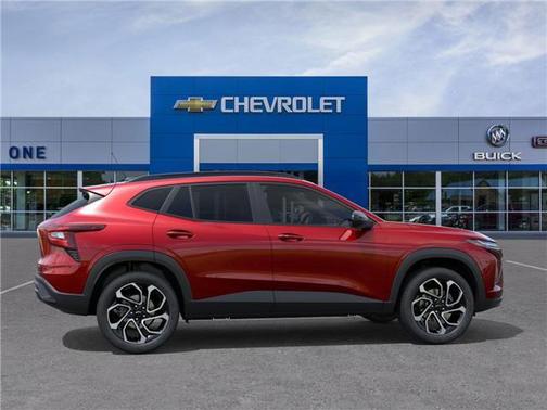 Apex Red 2026 Chevrolet Trax FWD 2RS