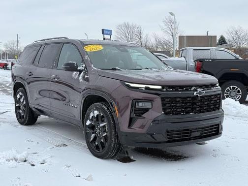 2025 Chevrolet Traverse RS