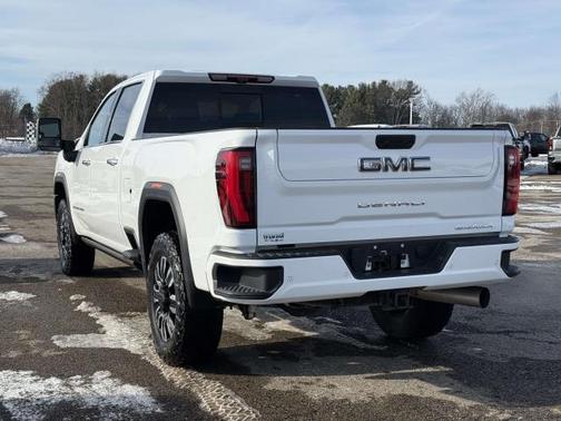2024 GMC Sierra 3500 Denali