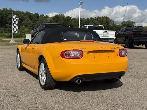 2009 Mazda MX-5 Miata Sport