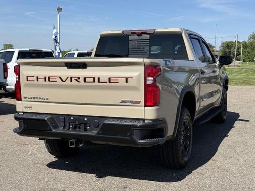 Sand Dune Metallic 2022 Chevrolet Silverado 1500 ZR2
