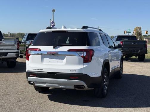 2023 GMC Acadia FWD SLE