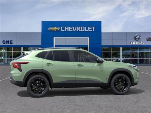 Cacti Green 2026 Chevrolet Trax FWD ACTIV