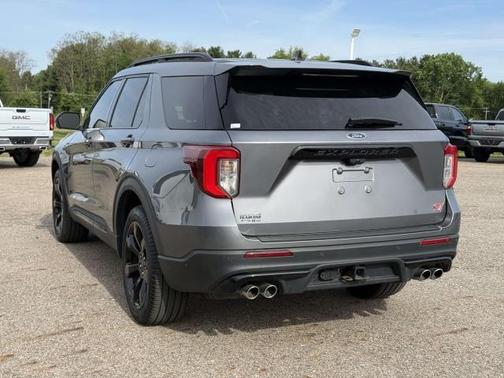 Carbonized Gray Metallic 2021 Ford Explorer ST