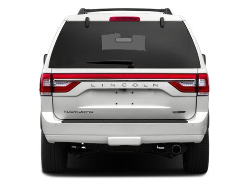 White Platinum Clearcoat Metallic 2017 Lincoln Navigator Select