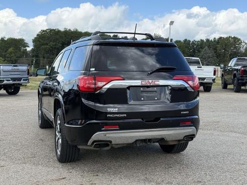 2018 GMC Acadia Denali