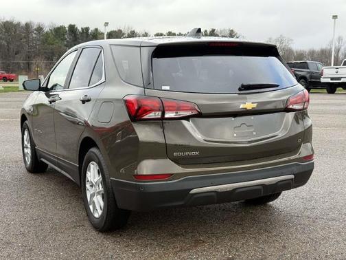 Harvest Bronze Metallic 2023 Chevrolet Equinox 1LT