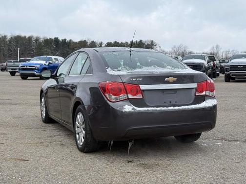2011 Chevrolet Cruze LS