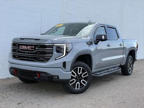Thunderstorm Gray 2024 GMC Sierra 1500 AT4