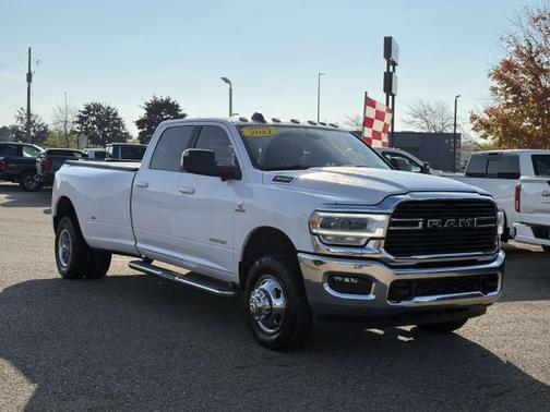 2021 RAM 3500 Big Horn Crew Cab 4x4 8' Box