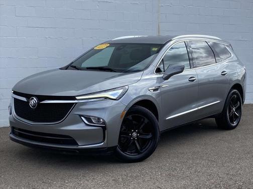 2023 Buick Enclave Essence AWD