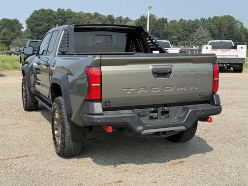 2024 Toyota Tacoma Hybrid Trailhunter