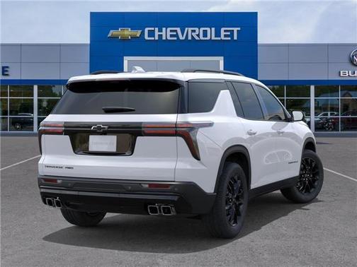 Summit White 2026 Chevrolet Traverse LT