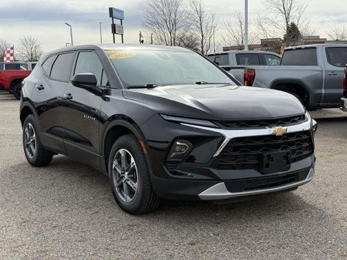 Black 2025 Chevrolet Blazer 2LT