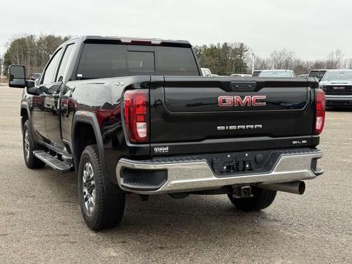 2022 GMC Sierra 2500 SLE