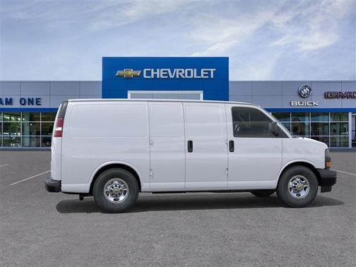 2025 Chevrolet Express 2500 RWD 2500 Regular Wheelbase WT