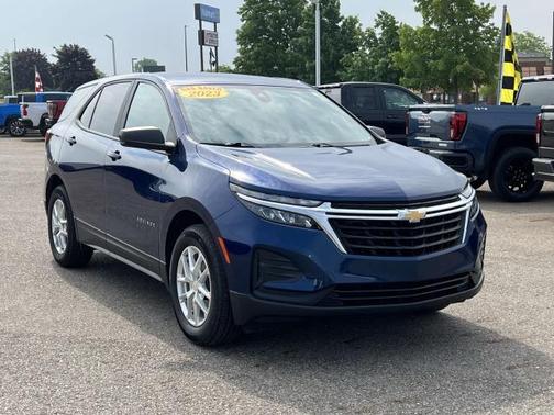 2023 Chevrolet Equinox LS